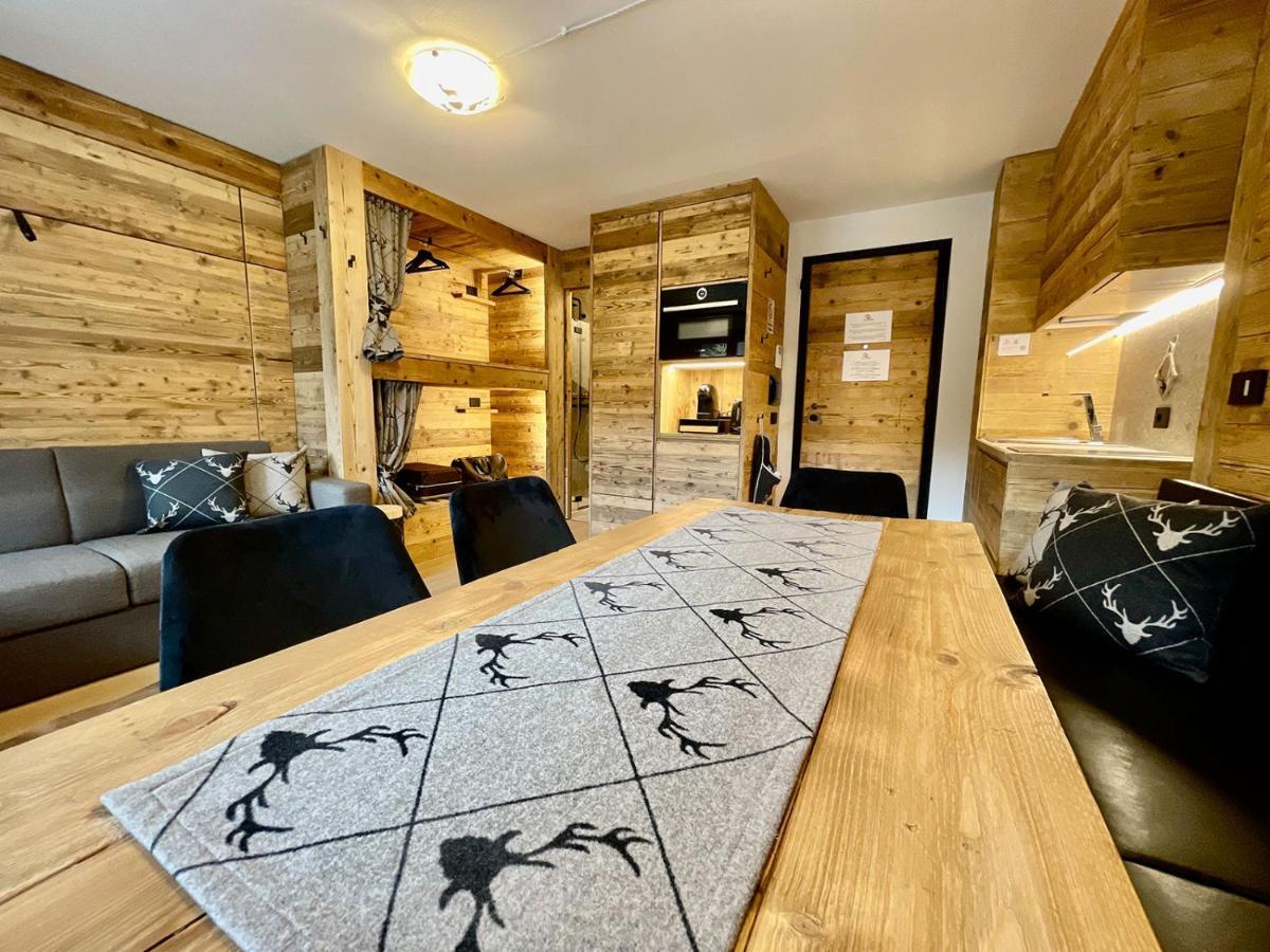 מאדסימו Il Ruscello Mountain Apartment מראה חיצוני תמונה