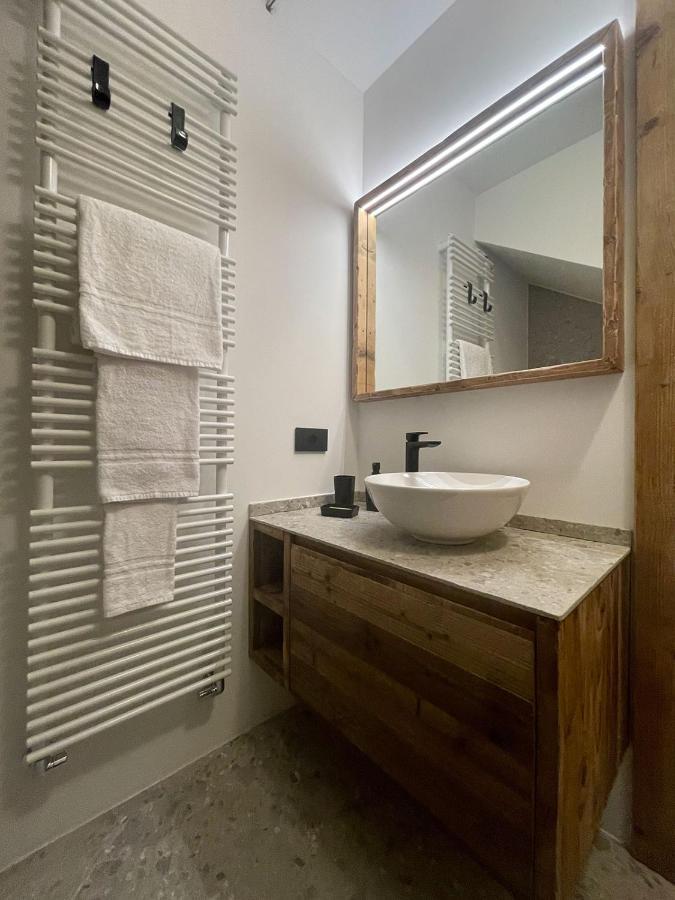 מאדסימו Il Ruscello Mountain Apartment מראה חיצוני תמונה